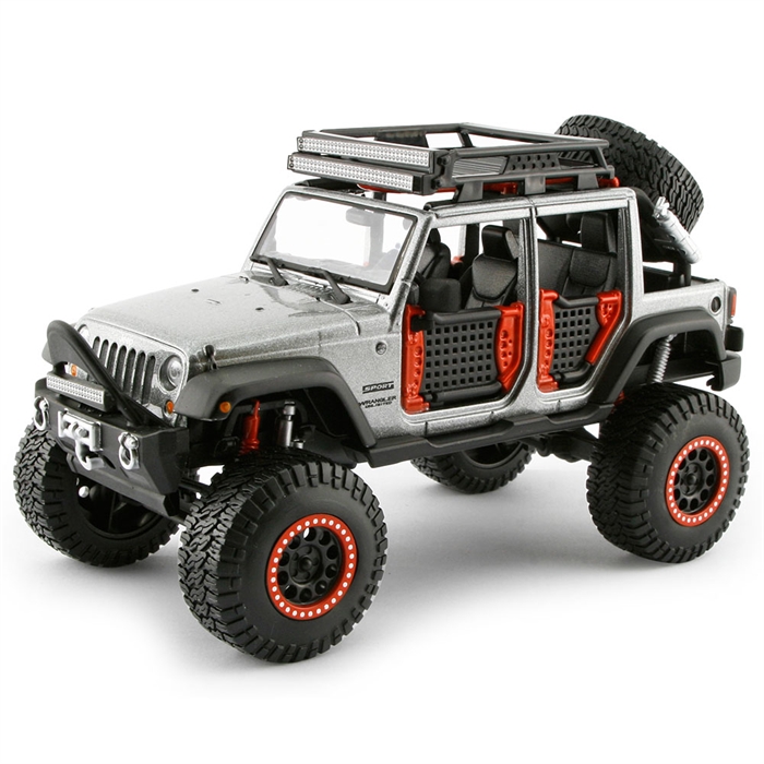 Maisto 2015 Jeep Wrangler Unlimited 1:24 Desing Model Araba Gri