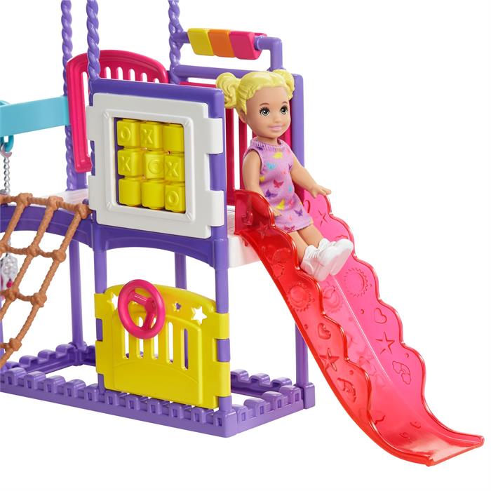 Barbie Bebek Bakıcısı Skipper Parkta Oyun Seti GHV89