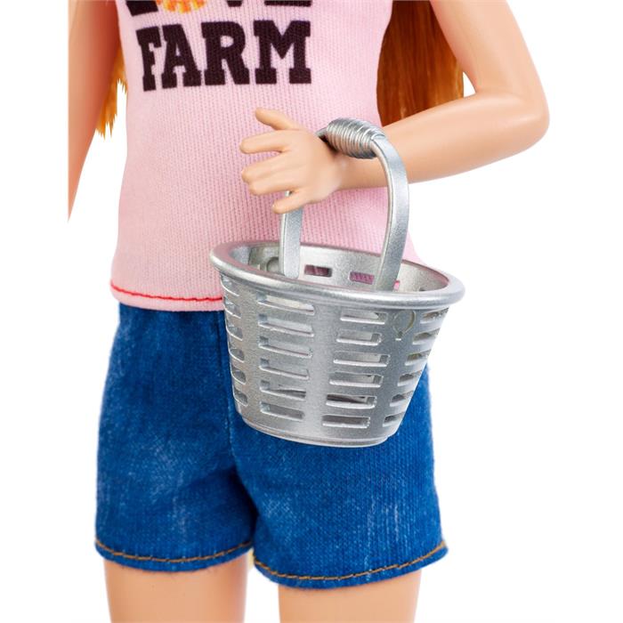 Barbie Tavuk Yetiştiricisi Bebek ve Oyun Seti, Kızıl Saçlı Bebek ve Tavuk Kümesi Dahil FXP15