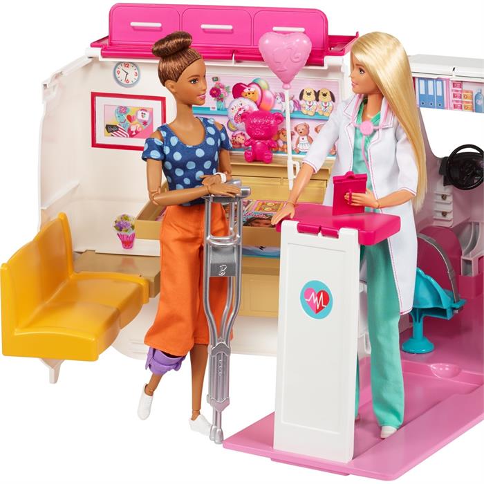 Barbie Ambulansı Oyun Seti FRM19